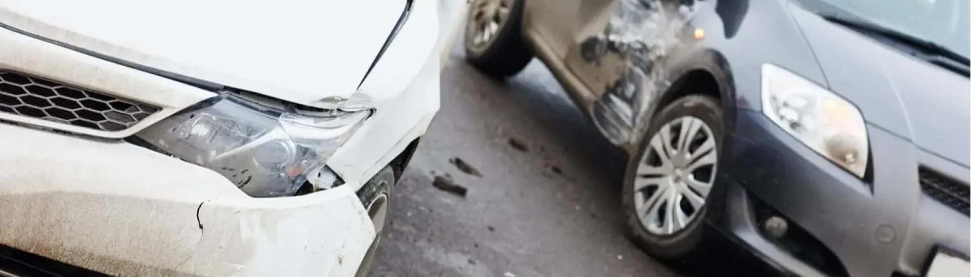 two cars collided representing how does pure comparative negligence work